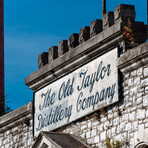 Single Barrel Bourbon // 750 ml