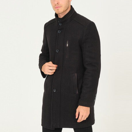 Brazil Overcoat // Diagonal Black (Medium)