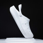 Croc Headphone Stand // White