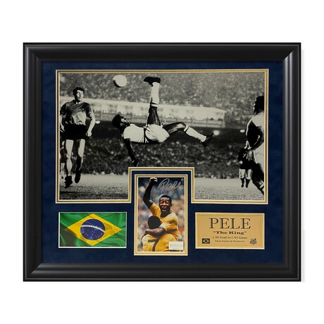 Pelé // Brazil // Signed Photograph + Framed Ver. 2