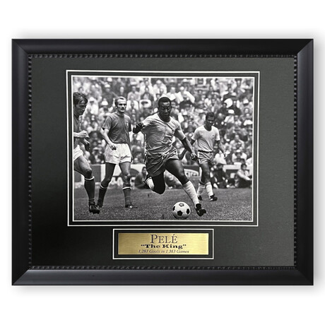 Pelé // Brazil // Unsigned Photograph + Framed