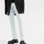 Arrows Logo Straight Leg Jeans // Denim (31WX32L)