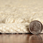 Porto 1220 // Ivory (3'9"L x 2'3"W x 0.5"H)