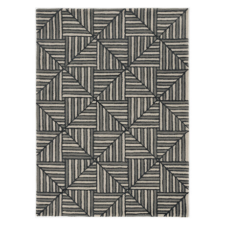 Libby Langdon Upton 4304 // Navy + Charcoal (8'0"L x 2'3"W x 0.5"H)