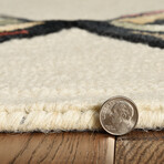 Libby Langdon Upton 4309 // Cream + Gold (8'0"L x 2'3"W x 0.5"H)