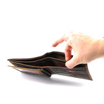 Oil Pull Up Center Flap Bi-Fold // Brown