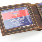 Oil Pull Up Center Flap Bi-Fold // Brown