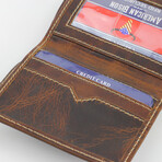 Oli Pull Up Slim Tri-Fold // Brown