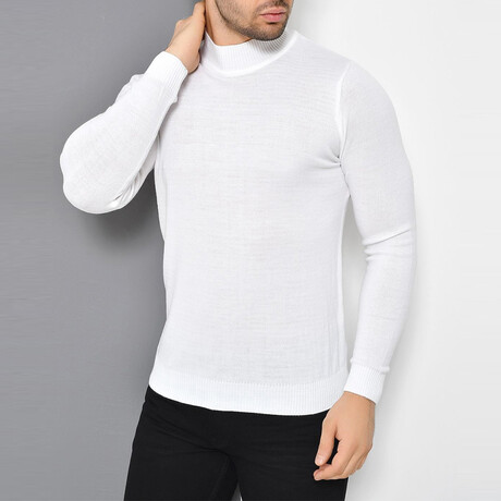 Basic Half-Turtleneck Knitwear Sweater // White (XS)