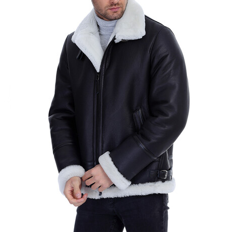 Tristan Coat // Black (XS)