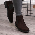 Liam Boots // Brown (Euro: 39)