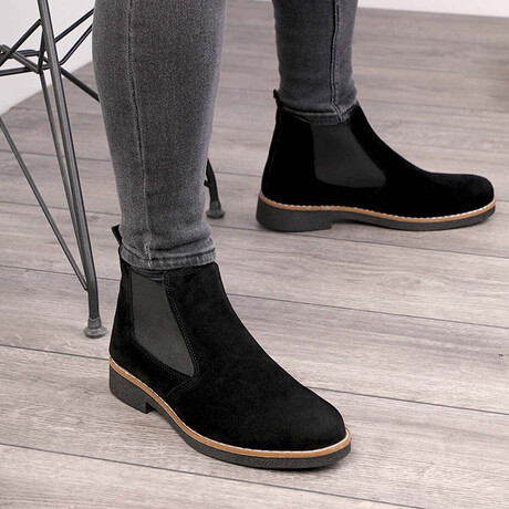 Nathaniel Boots // Black (Euro: 39)