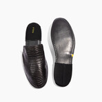 Men's Crocodile Embossed Leather Slippers // Black (US: 8)