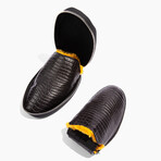 Women's Crocodile Embossed Leather Slippers // Fur // Black (US: 10)