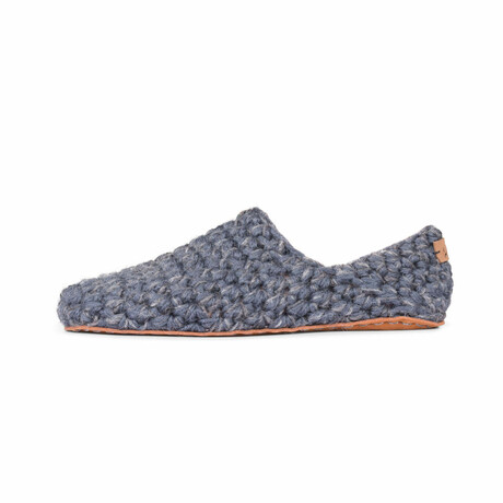 Icelandic Wool + Bamboo Slippers // Charcoal (M)