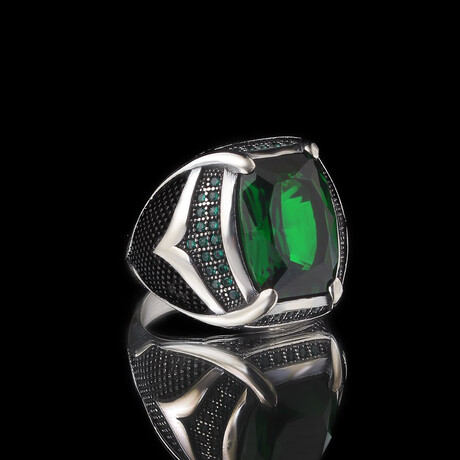 Green Stone Ring // Green + Black + Silver (5.5)
