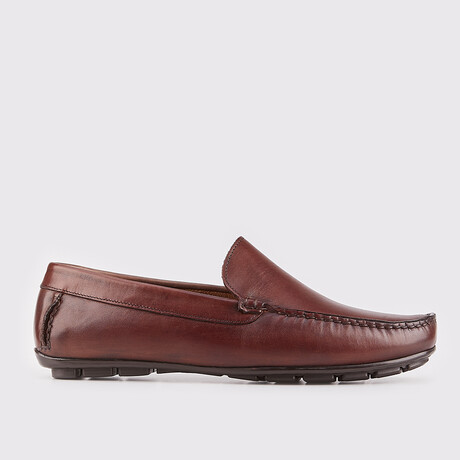 Kevin Loafers // Brown (Euro: 39)