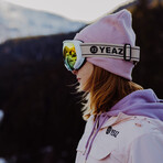 BLACK RUN Ski + Snowboard Goggles // Yellow Sun