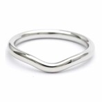 Platinum Curved Band Ring // Ring Size: 5.5 // Pre-Owned