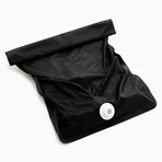 Phoenx Tela 40 Cabin Luggage Peak + Privo Vacuum Laundry Bag // White