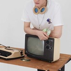 BRICKTOWN x SONIC THE HEDGEHOG // Sonic Looking up T-Shirt // White (X-Small)