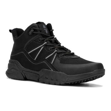 Eddie // Black (US: 7.5)