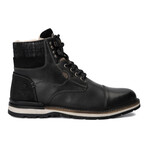 Jabari // Black (US: 9.5)