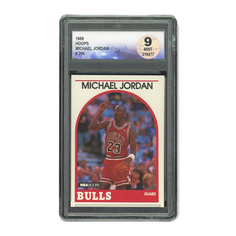 Michael Jordan // 1989 NBA Hoops // DGA 9 Mint