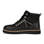 Wayne // Black (US: 7.5)