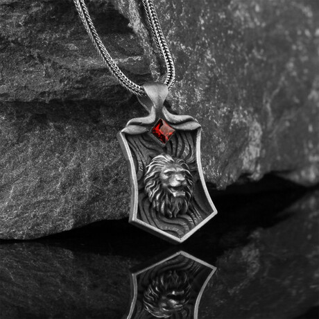 925 Sterling Silver Garnet Stone Lion Head Necklace