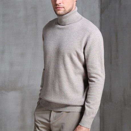 032 Turtleneck Merino Wool Sweater // Tan (S)