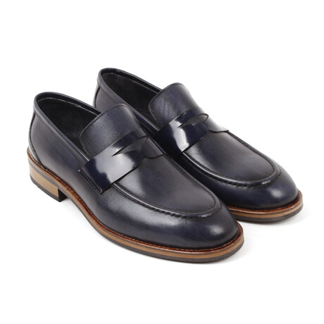 Aaron Dress Shoes // Dark Blue (Euro: 39)