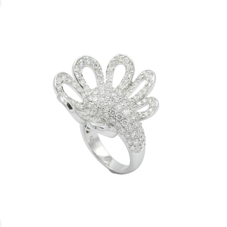 Estate // 18K White Gold Diamond Flower Ring // Ring Size: 6.75 // Pre-Owned