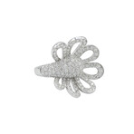 Estate // 18K White Gold Diamond Flower Ring // Ring Size: 6.75 // Pre-Owned