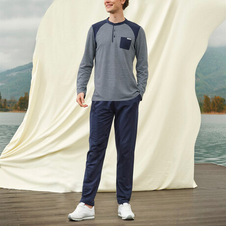 Ezra Long Sleeve + Trouser Loungewear Set // Navy Blue Gingham (S)