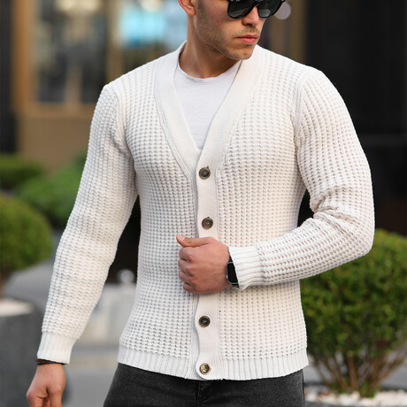 Thick Knitted Buttoned Cardigan // Stone (S)