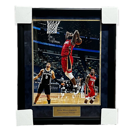 Zion Williamson // New Orleans Pelicans // Autographed Photograph + Framed