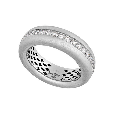 18K White Gold Diamond Ring // Ring Size: 6.75 // Store Display