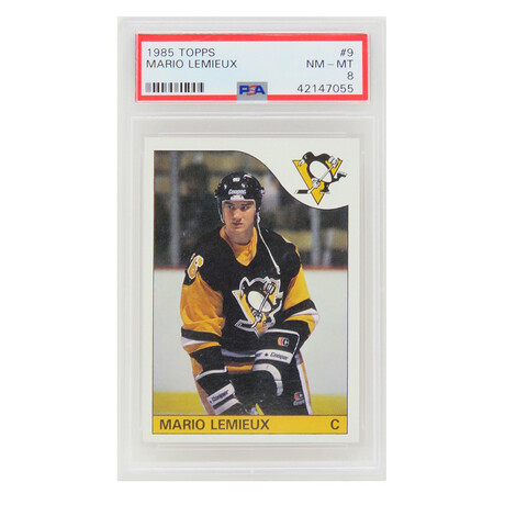 Mario Lemieux // Pittsburgh Penguins // 1985 Topps Hockey RC Rookie Card #9 - (PSA 8 NM-MT) (D)