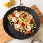 Viking Contemporary // 3-Ply Stainless Steel Nonstick Fry Pan (10")