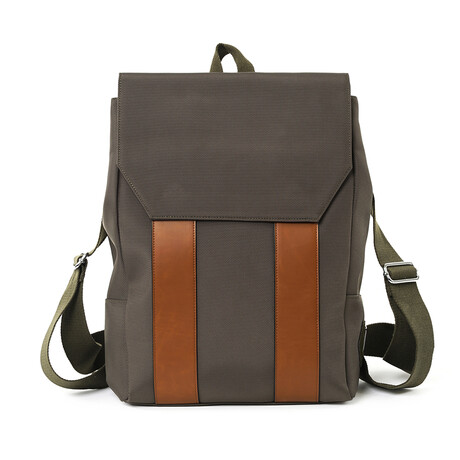 The Backpack // Green