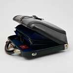 Dulles Touch Compact Messenger // Silver