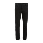 Defiance Jeans // Ultra Black (30WX34L)