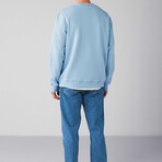 Comfort Fit Sweatshirt // Light Blue (M)