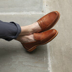 The Luca // Caramel (US: 10.5)