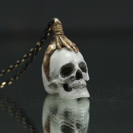 Marble Skull Necklace (19.69")