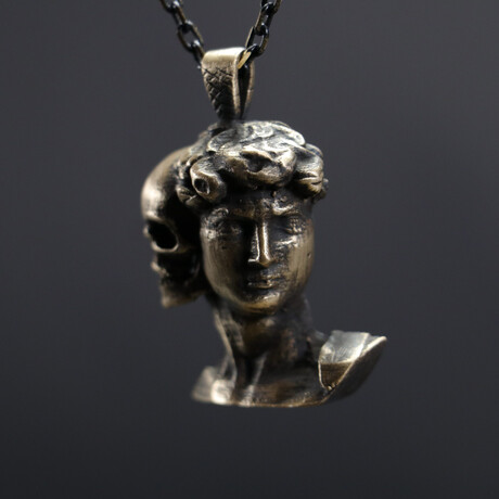 David and the Skull Design Necklace (19.69")