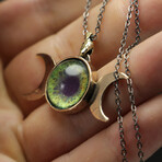 Moon Goddess Green Eye Necklace (17.72")