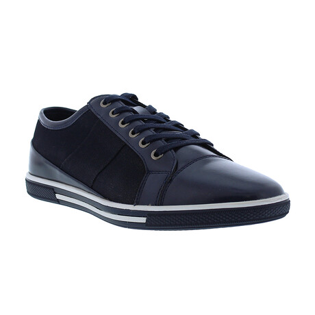Rory Shoe // Navy (US: 8)