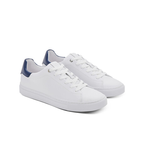 Regent // Blanco + Navy (US: 7)